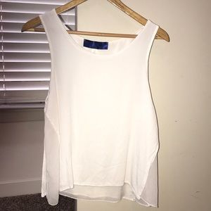 White tank